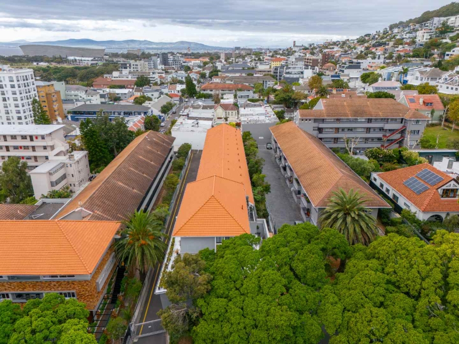 To Let 1 Bedroom Property for Rent in Three Anchor Bay Western Cape